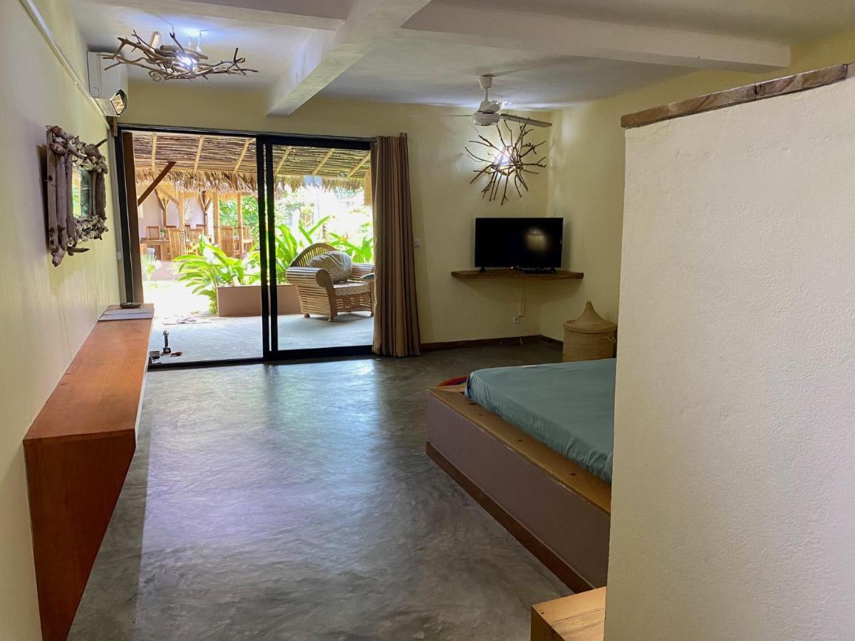 La Perle Rare De Nosy Be Hotel Амбатолоака Екстериор снимка