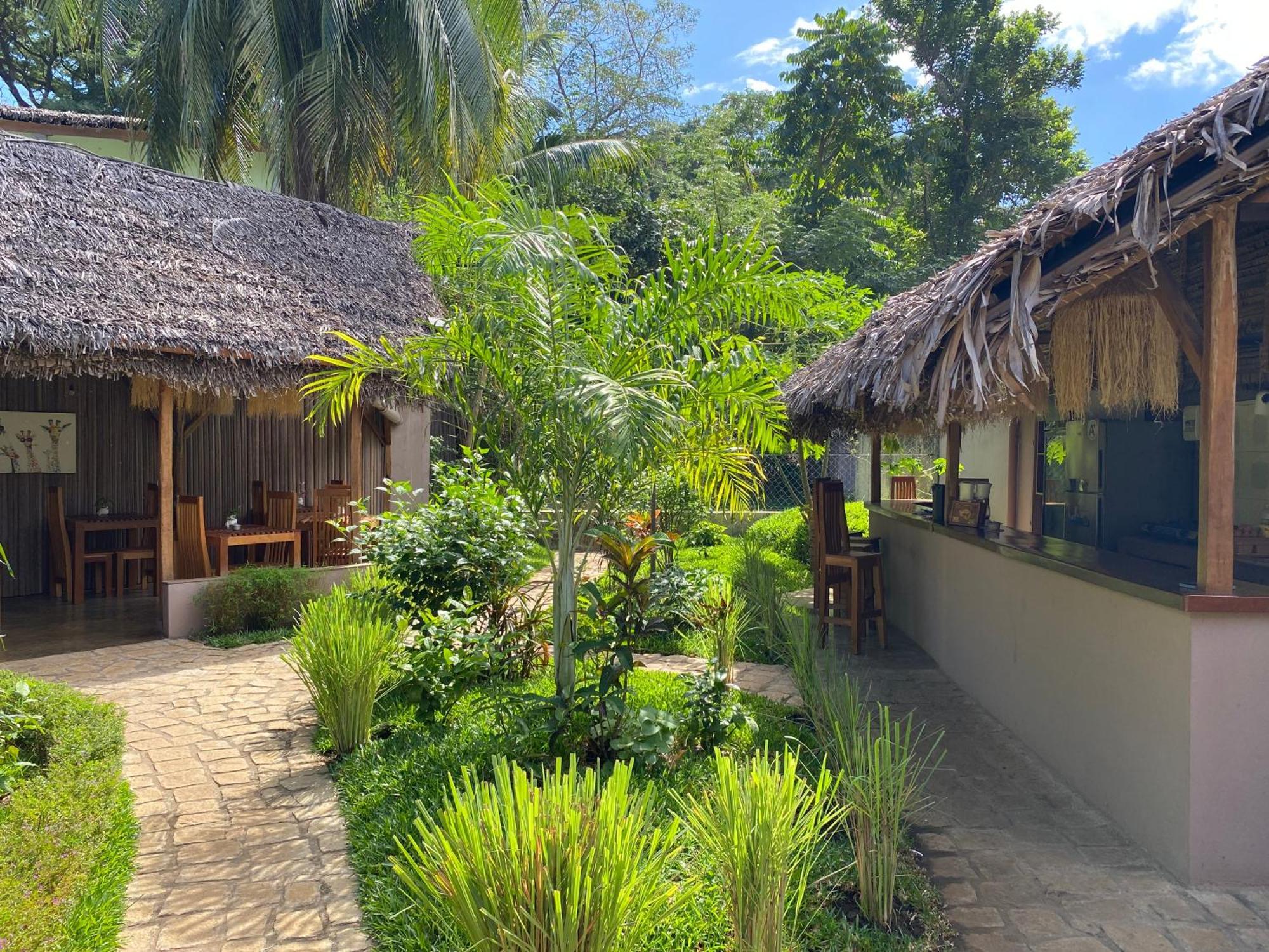 La Perle Rare De Nosy Be Hotel Амбатолоака Екстериор снимка