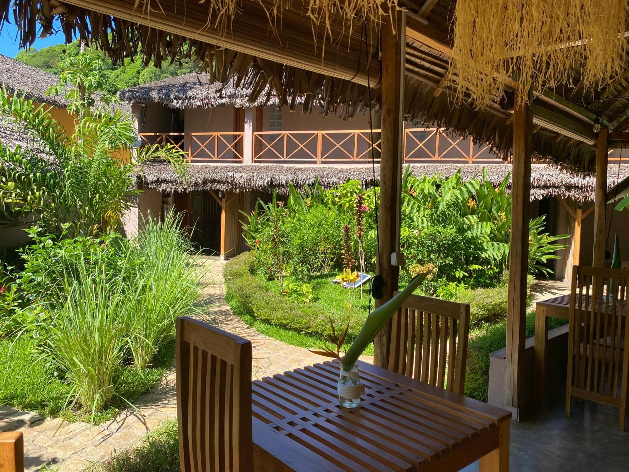 La Perle Rare De Nosy Be Hotel Амбатолоака Екстериор снимка